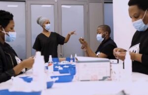 Discovery celebrates its one million vaccines administered milestone