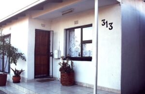 OUTsurance promotes its buildings and contents insurance